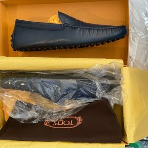 Brand new Tods loafer